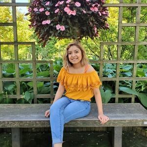 Meet your Posher, Jennifer